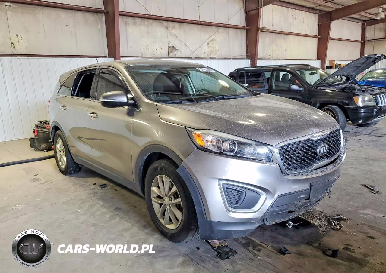 2018 Kia Sorento L VIN:5XYPG4A34JG412248 - 4