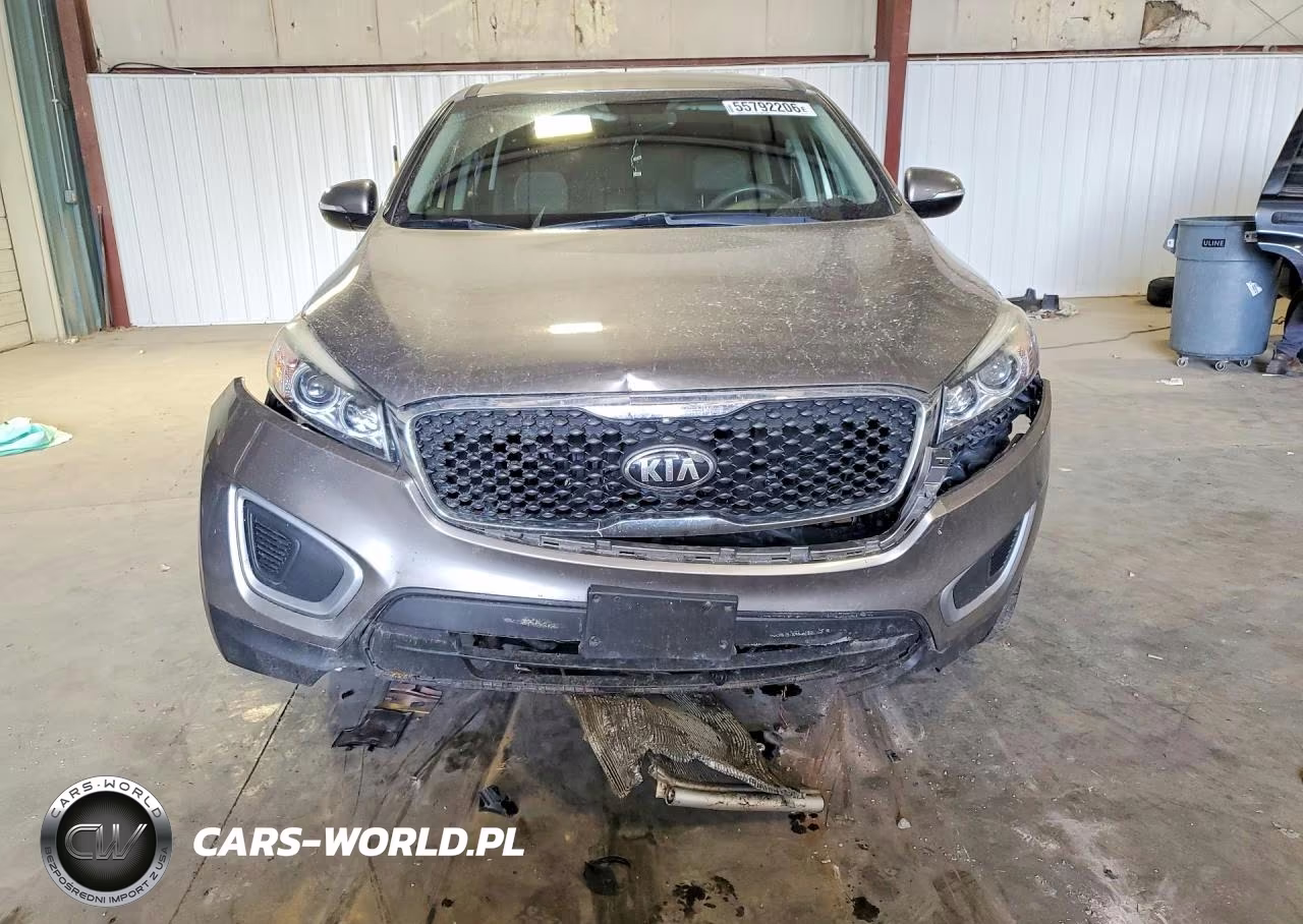 2018 Kia Sorento L VIN:5XYPG4A34JG412248 - 5