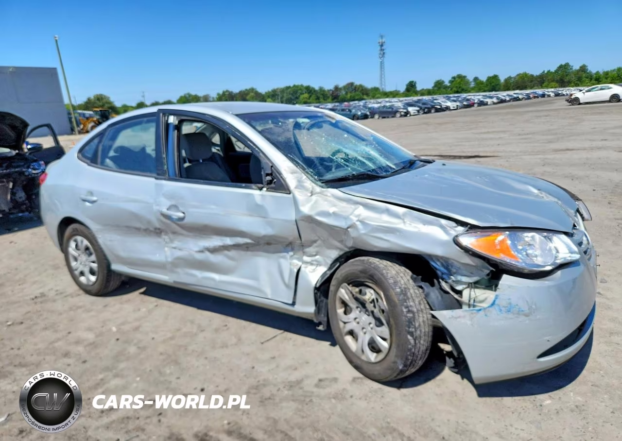 2010 Hyundai Elantra Gls VIN:KMHDU4AD8AU972742 - 4