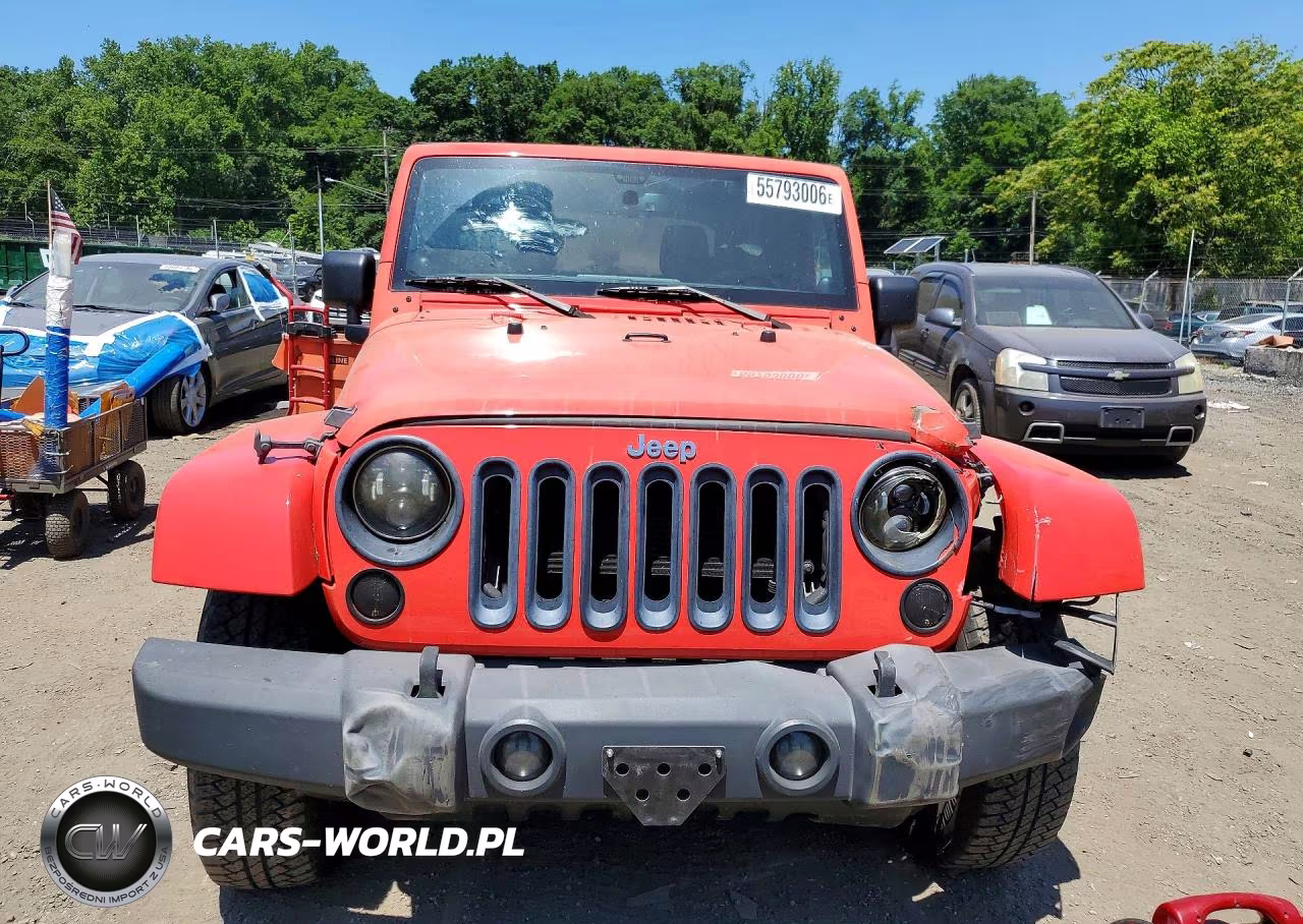 2013 Jeep Wrangler Unlimited Sahara VIN:1C4BJWEG5DL551771 - 5