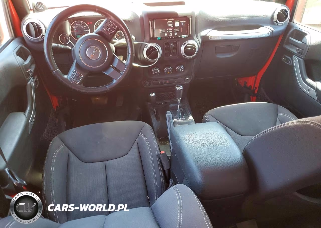 2013 Jeep Wrangler Unlimited Sahara VIN:1C4BJWEG5DL551771 - 8