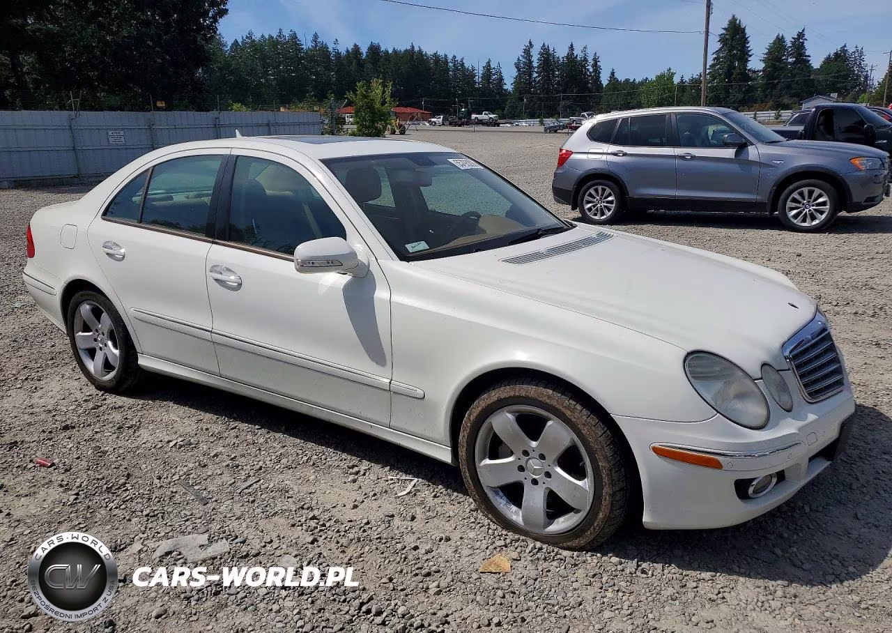 2007 Mercedes-Benz E 550 VIN:WDBUF72XX7B013578 - 4