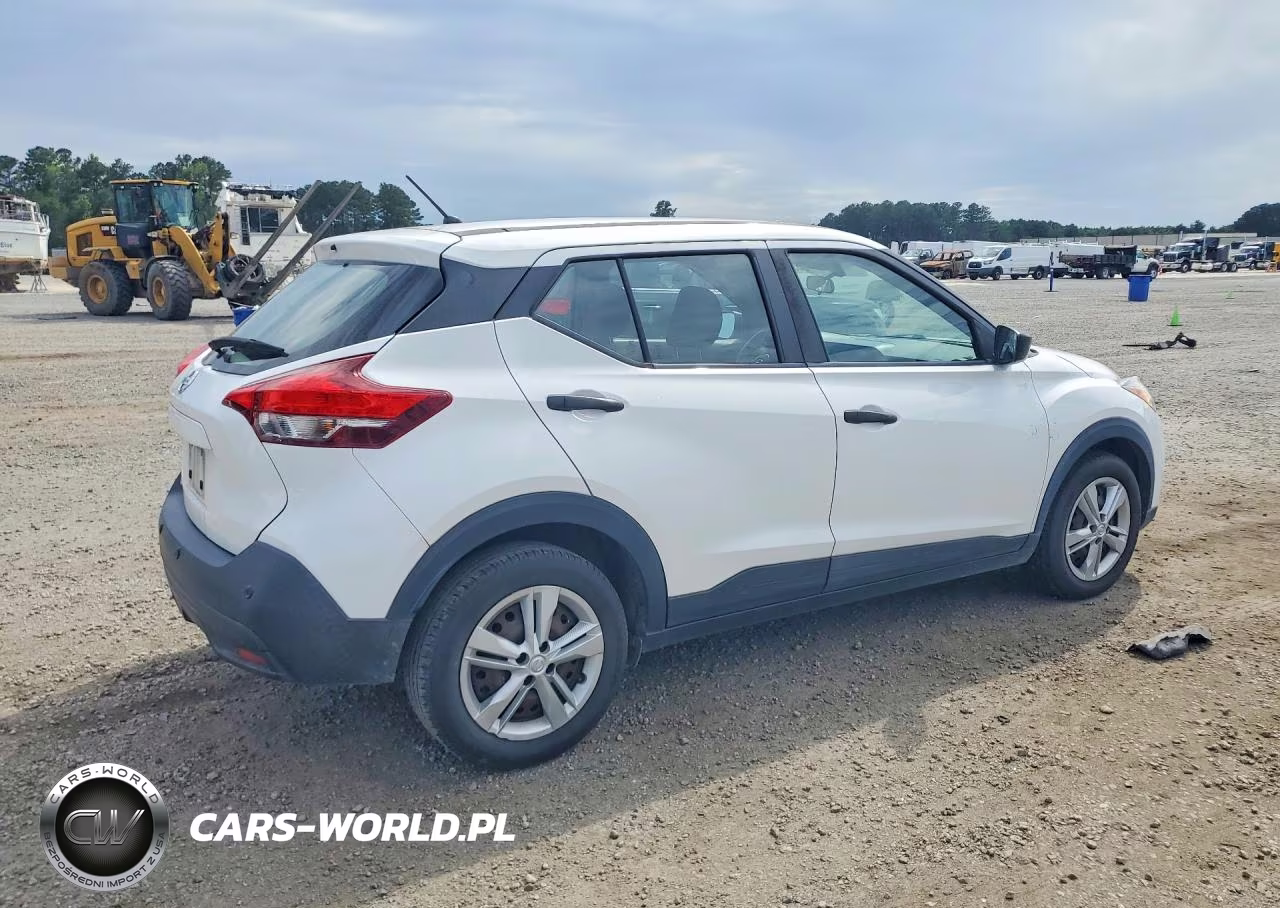 2020 Nissan Kicks S VIN:3N1CP5BV5LL529016 - 3