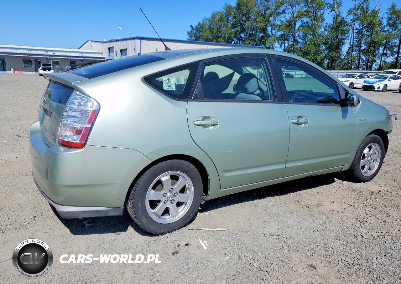 2008 Toyota Prius Base VIN:JTDKB20U287790132 - 3