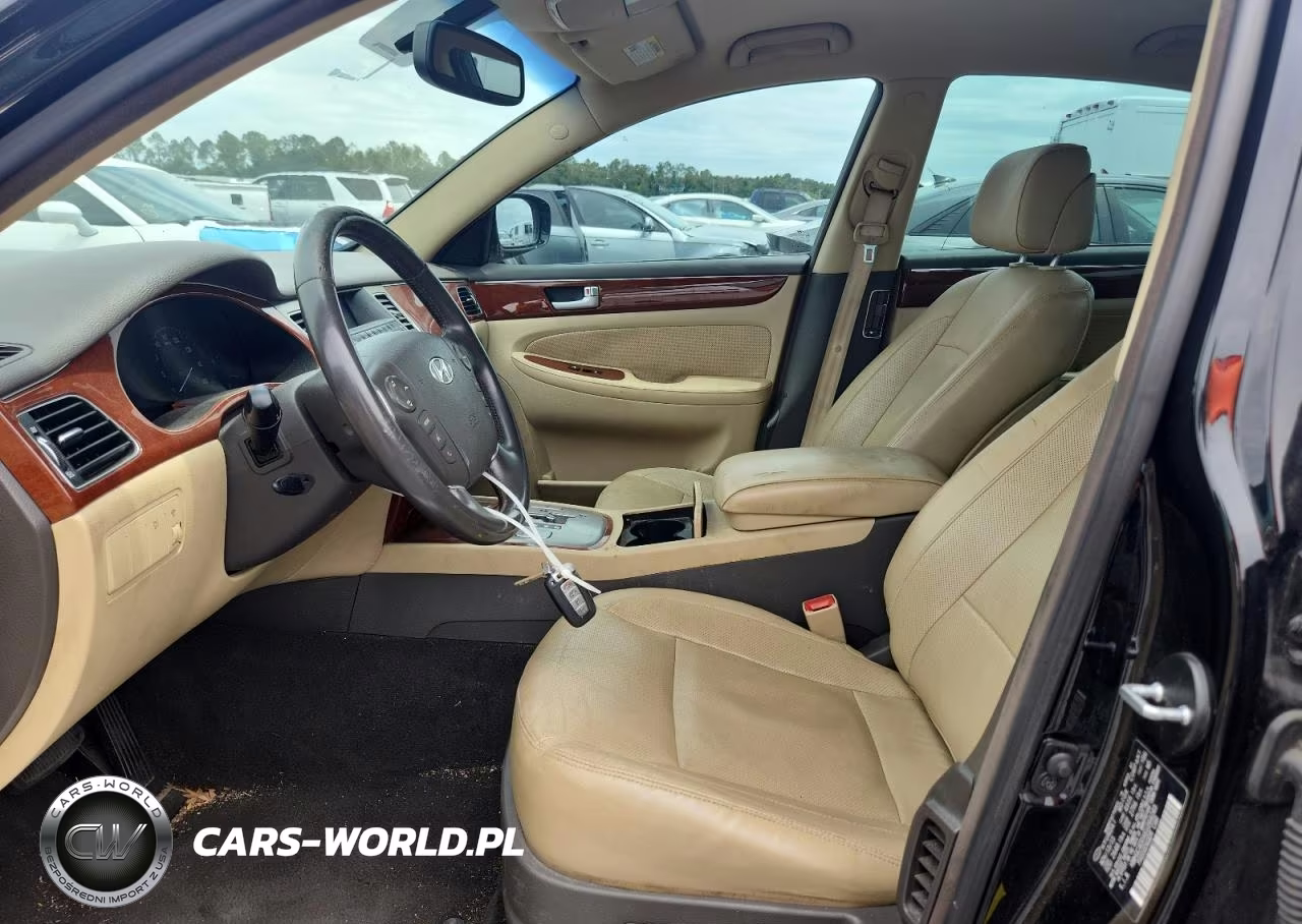 2014 Hyundai Genesis 3.8L VIN:KMHGC4DDXEU264249 - 7