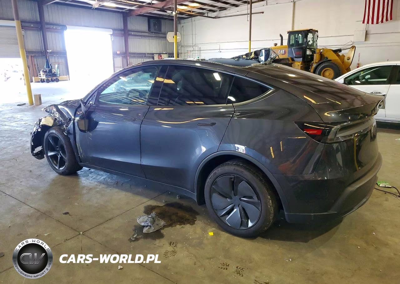 2026 Tesla Model Y VIN:7SAYGDED2TA419846 - 2