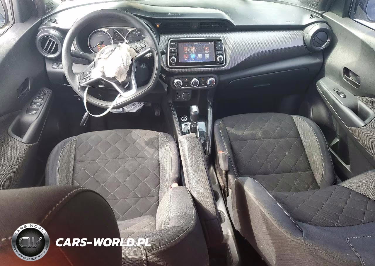 2018 Nissan Kicks S VIN:3N1CP5CU3JL512038 - 8