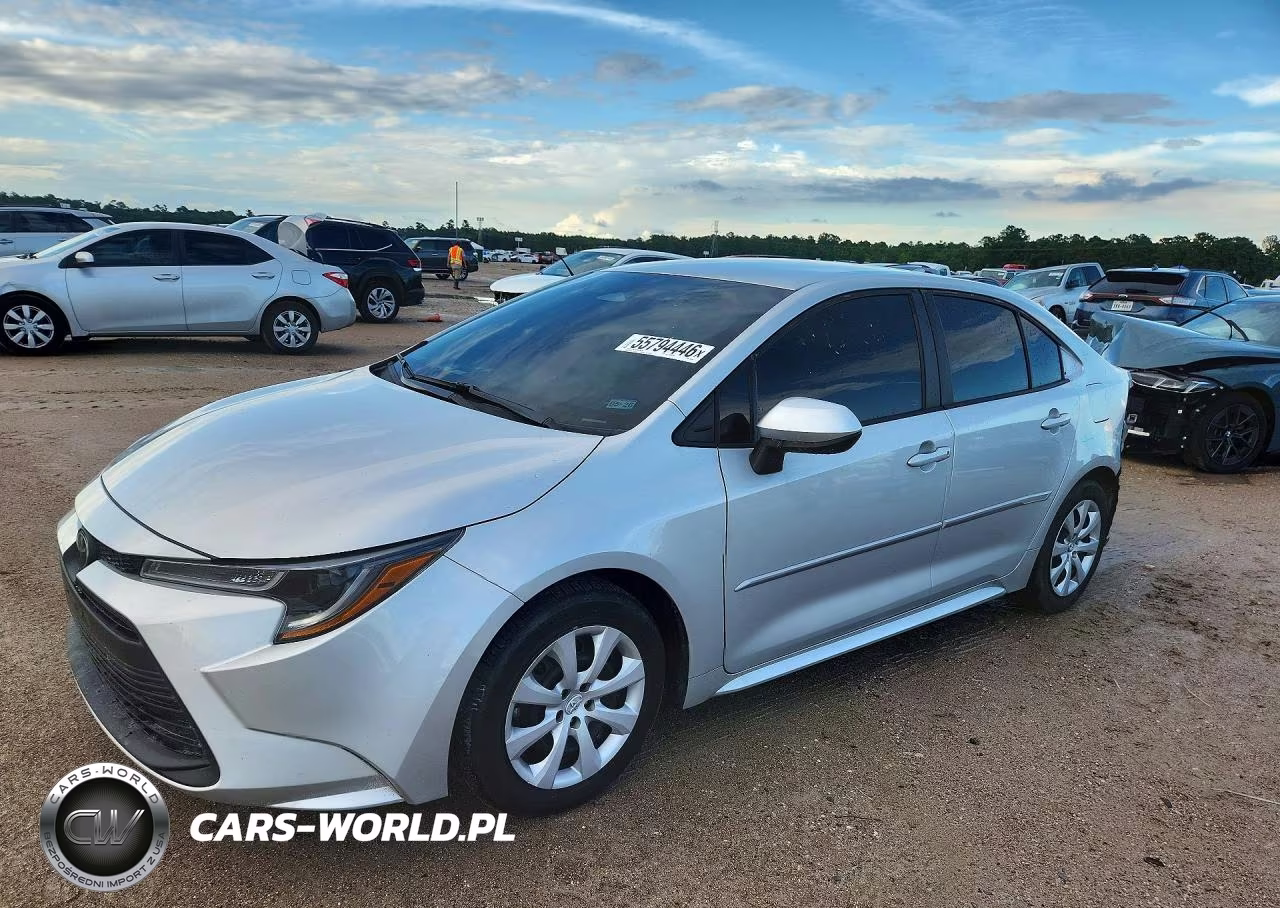 2024 Toyota Corolla Le – zdjęcie 1 z 13