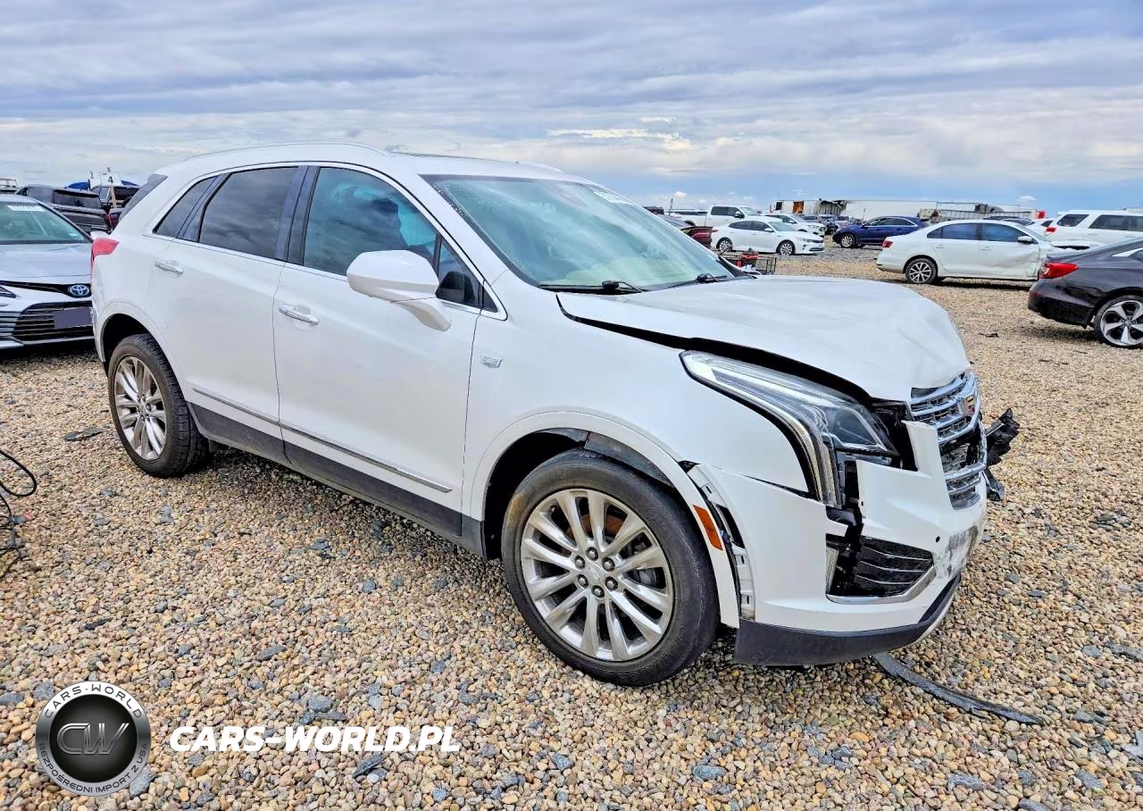 2017 Cadillac Xt5 Platinum VIN:1GYKNFRS0HZ137264 - 4