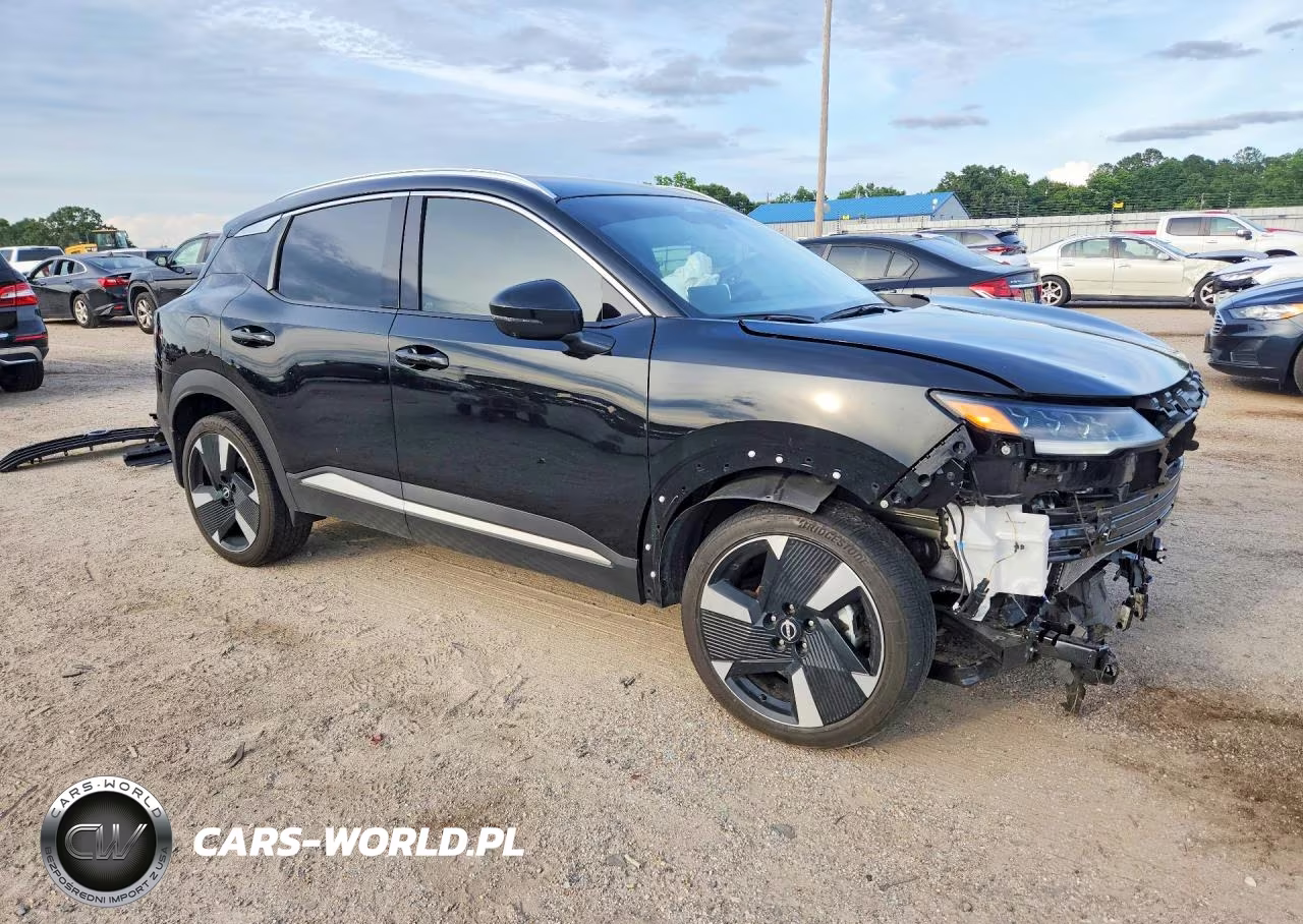 2025 Nissan Kicks Sr VIN:3N8AP6DB1SL390583 - 4