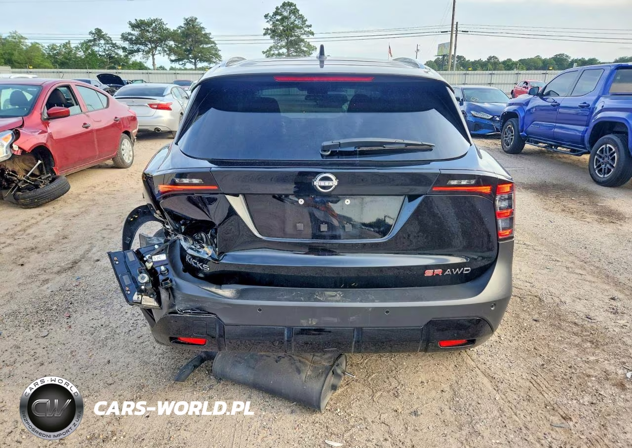 2025 Nissan Kicks Sr VIN:3N8AP6DB1SL390583 - 6
