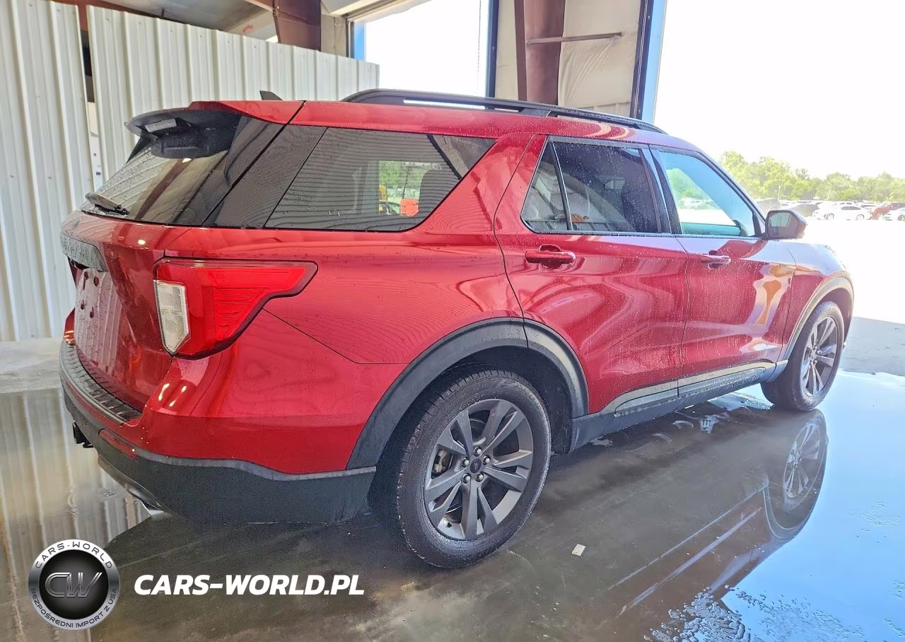 2023 Ford Explorer Xlt VIN:1FMSK7DH9PGA55524 - 3