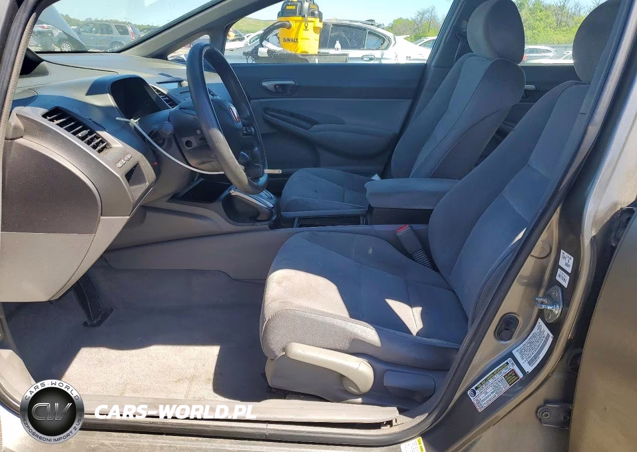 2008 Honda Civic Lx VIN:2HGFA16528H516787 - 7