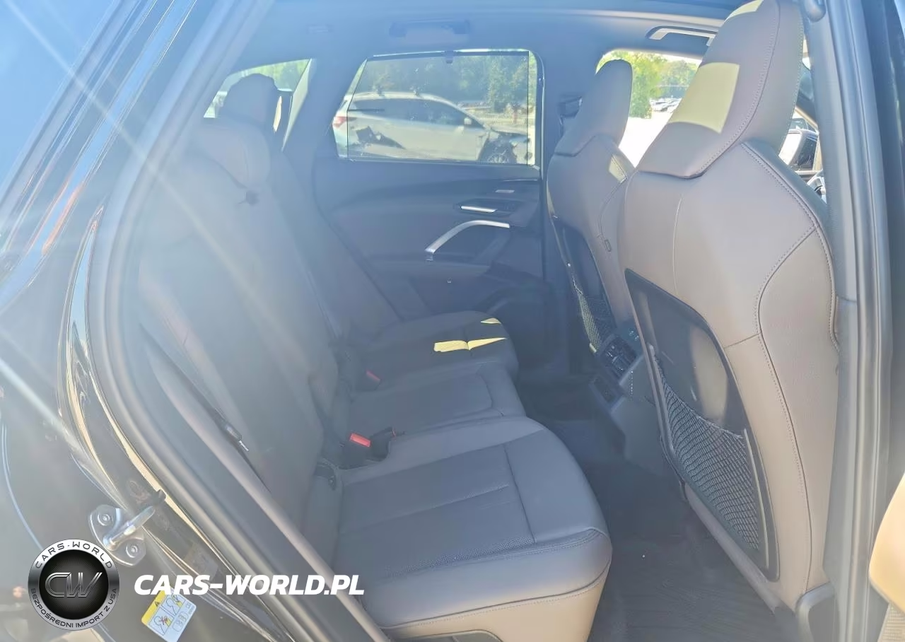 2025 Audi Q5 Premium Plus VIN:WA12AAGU3S2109851 - 11