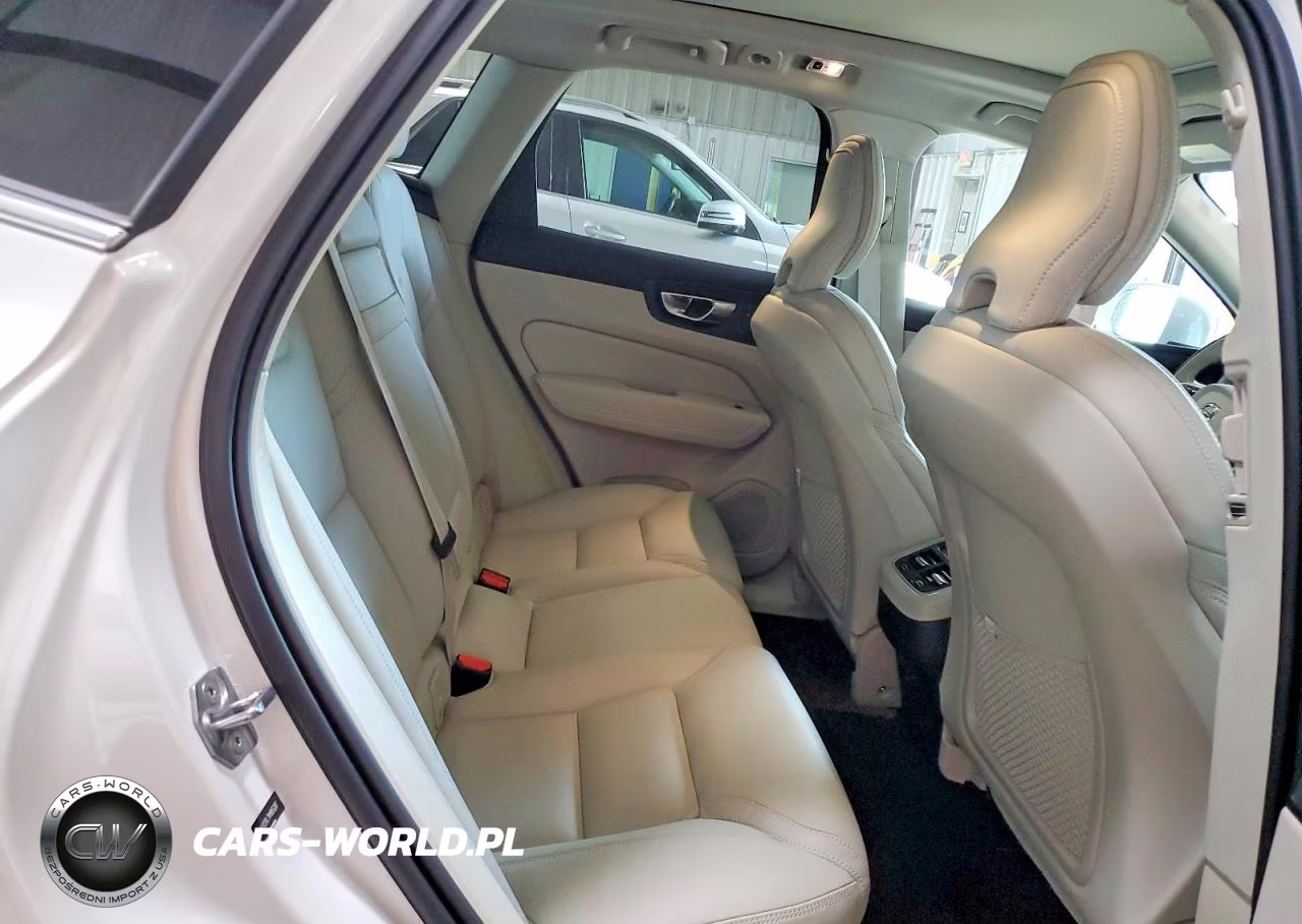 2021 Volvo Xc60 T5 Inscription VIN:YV4102RL7M1855207 - 11