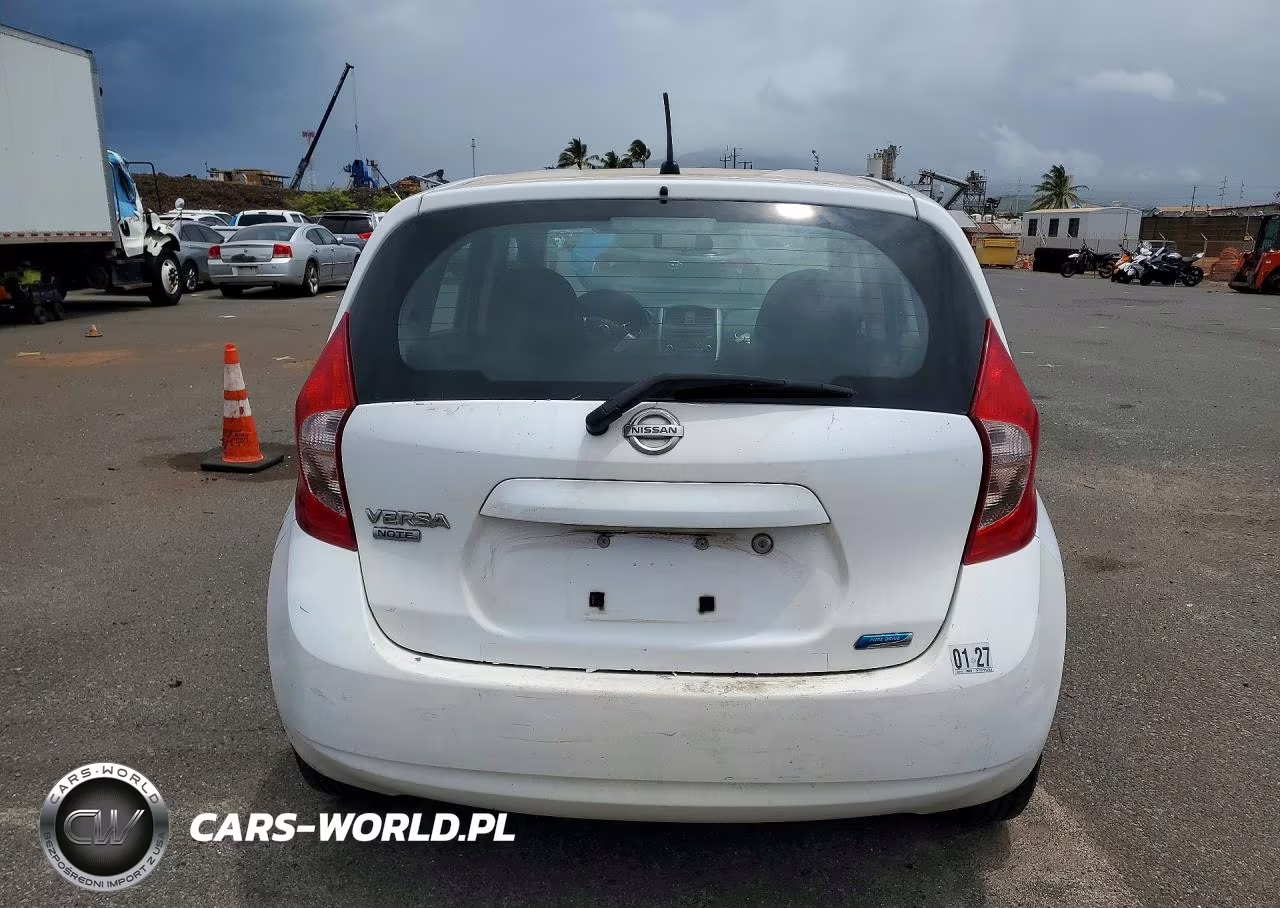 2015 Nissan Versa Note S Plus VIN:3N1CE2CP2FL427570 - 6