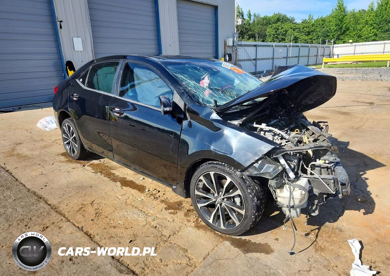 2018 Toyota Corolla Se VIN:2T1BURHE5JC080727 - 4