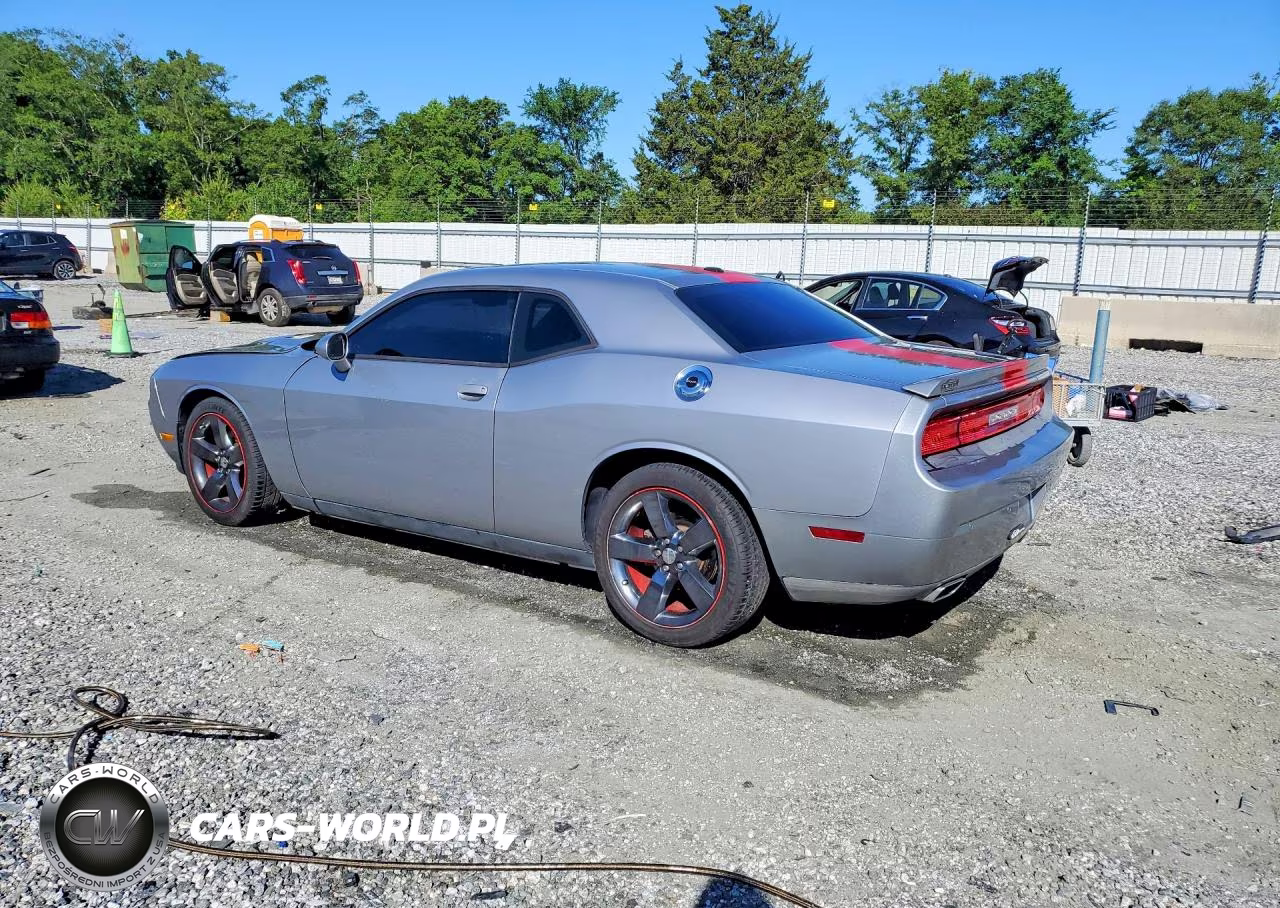2013 Dodge Challenger Sxt VIN:2C3CDYAG6DH642000 - 2