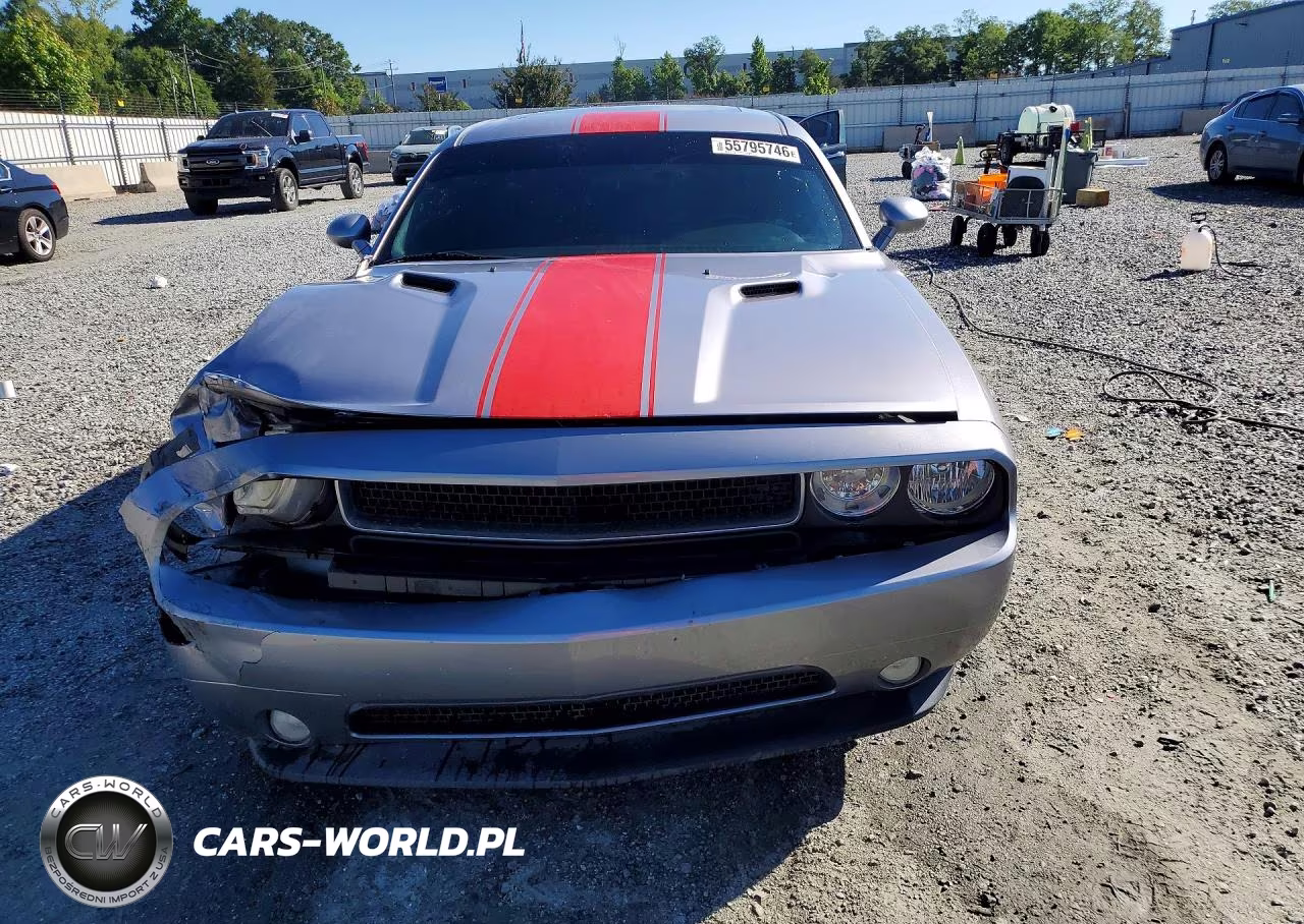 2013 Dodge Challenger Sxt VIN:2C3CDYAG6DH642000 - 5