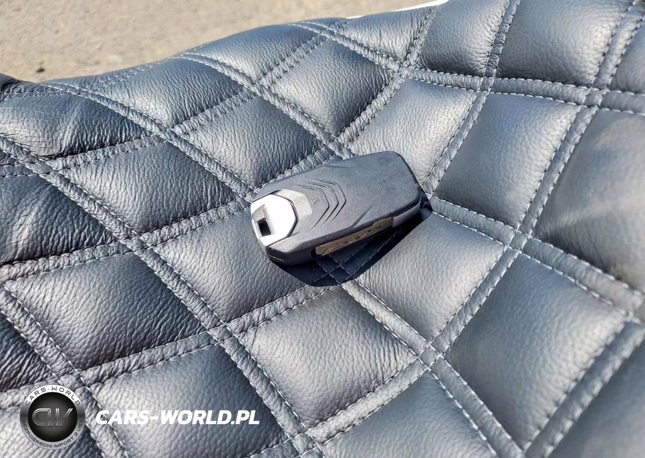2019 Ducati Xdiavel VIN:ZDM13BKW4KB009997 - 8