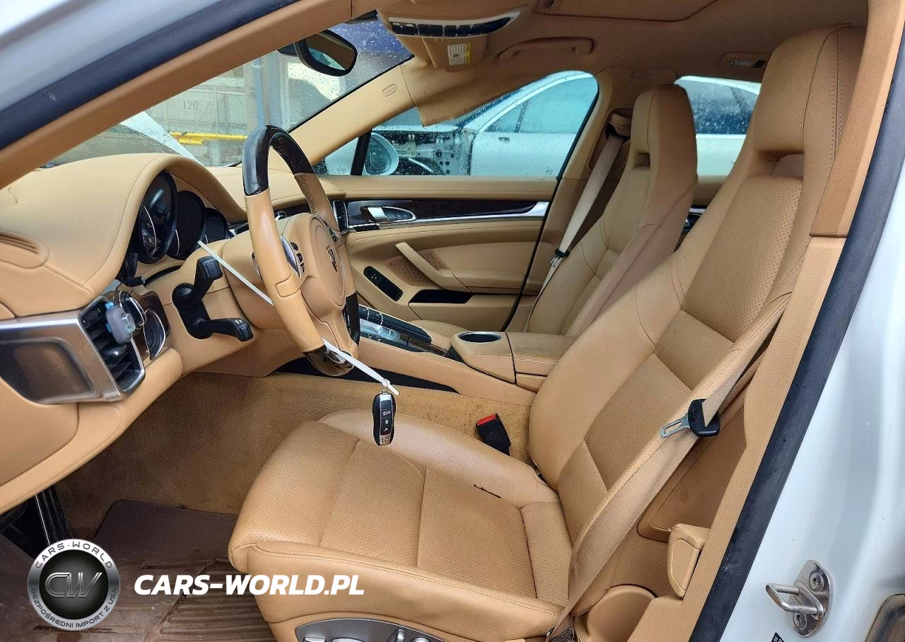2015 Porsche Panamera 2 VIN:WP0AA2A75FL004741 - 7
