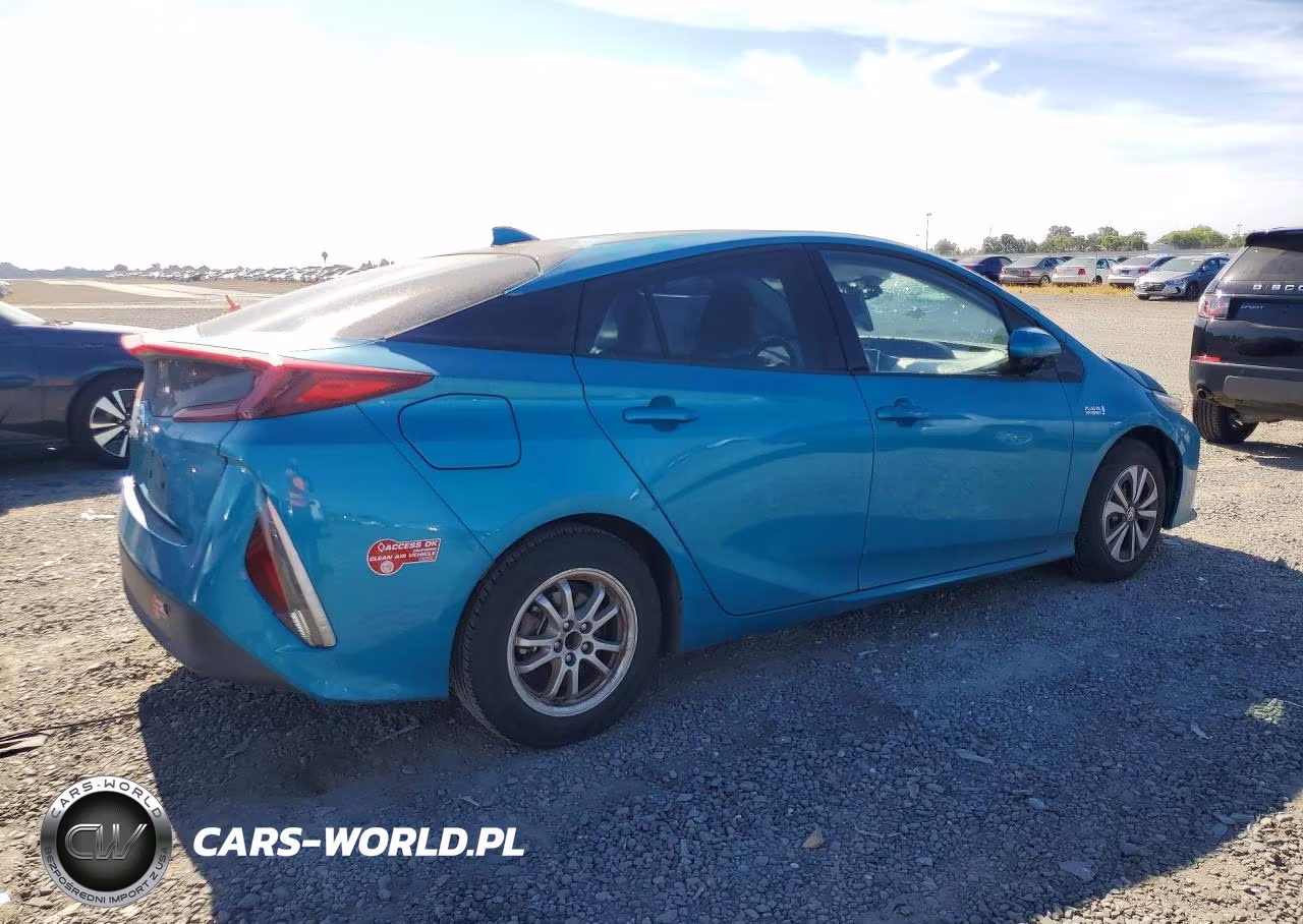 2017 Toyota Prius Prime Premium VIN:JTDKARFP6H3040513 - 3