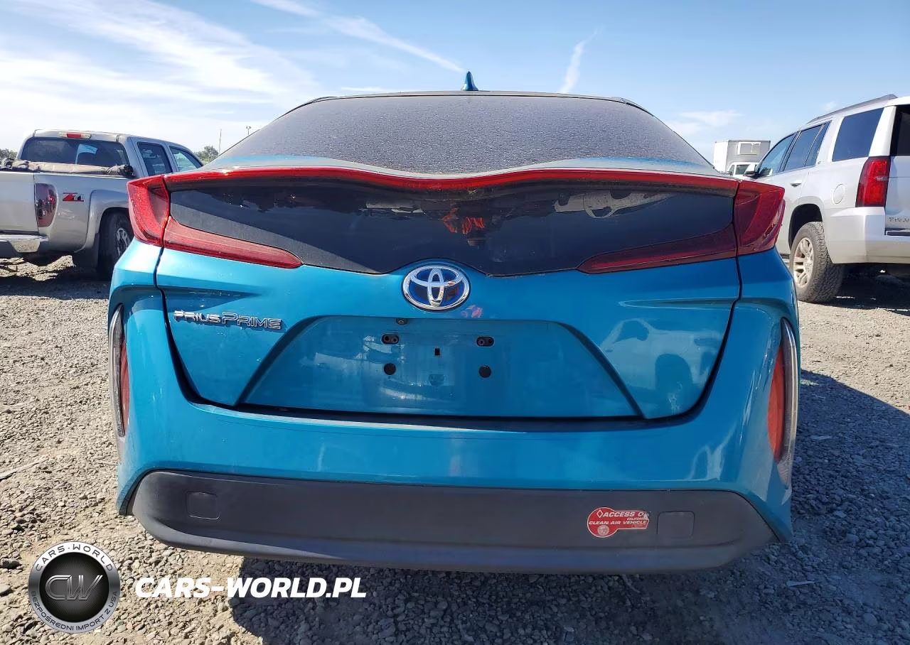 2017 Toyota Prius Prime Premium VIN:JTDKARFP6H3040513 - 6