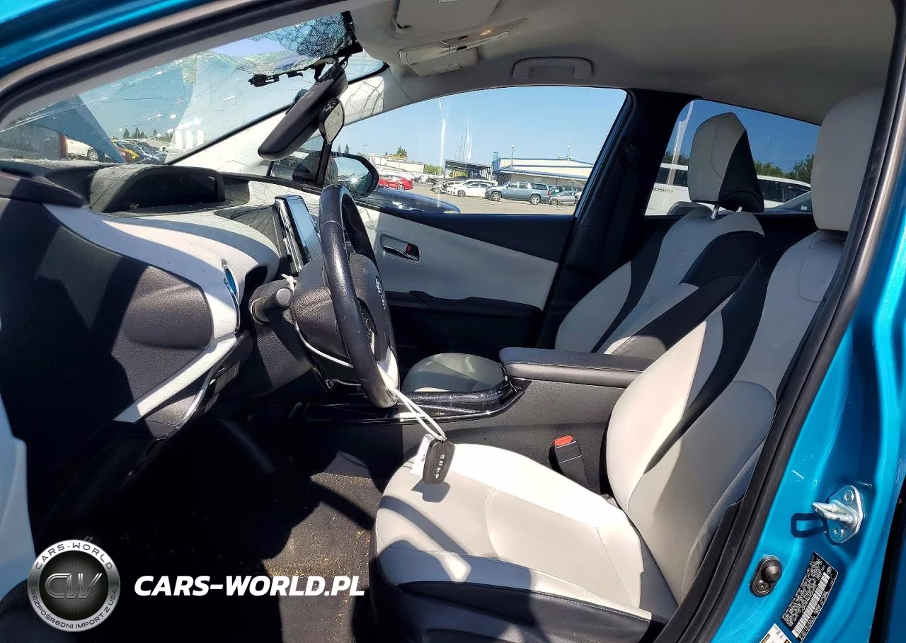 2017 Toyota Prius Prime Premium VIN:JTDKARFP6H3040513 - 7