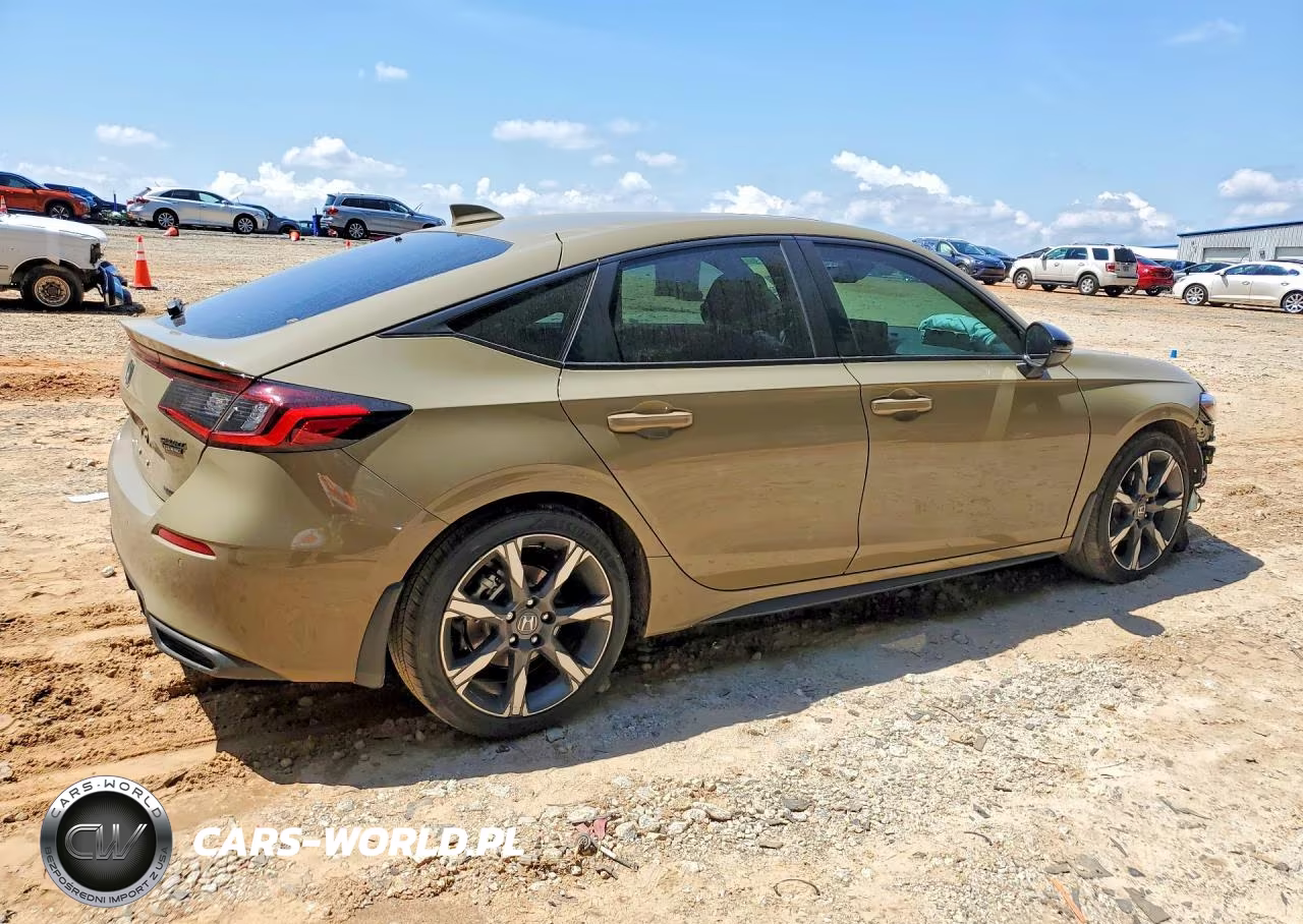 2026 Honda Civic Sport Touring VIN:19XFL4H94TE013843 - 3
