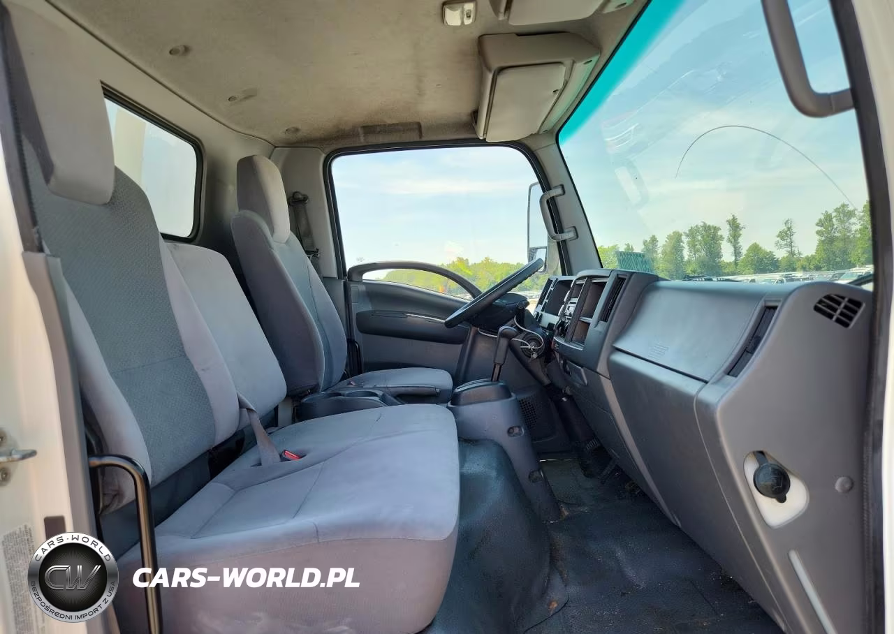 2017 Chevrolet 4500 Box Truck VIN:54DCDW1B4HS800803 - 11