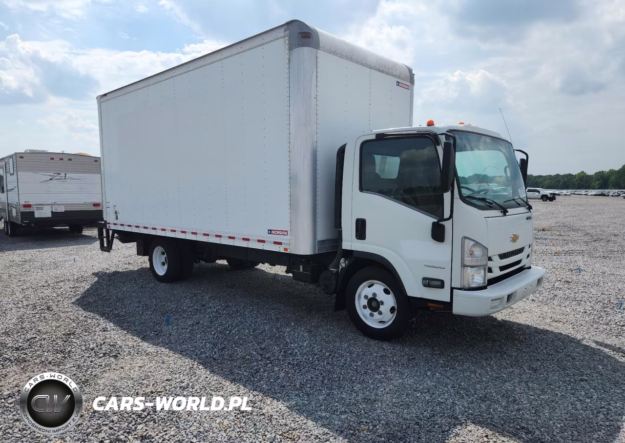 2017 Chevrolet 4500 Box Truck VIN:54DCDW1B4HS800803 - 4