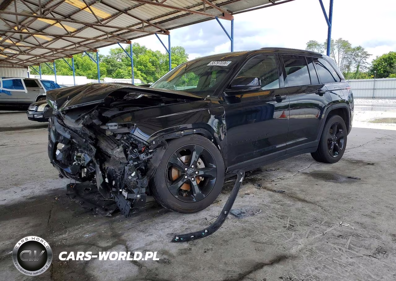 2023 Jeep Grand Cherokee Laredo – zdjęcie 1 z 12