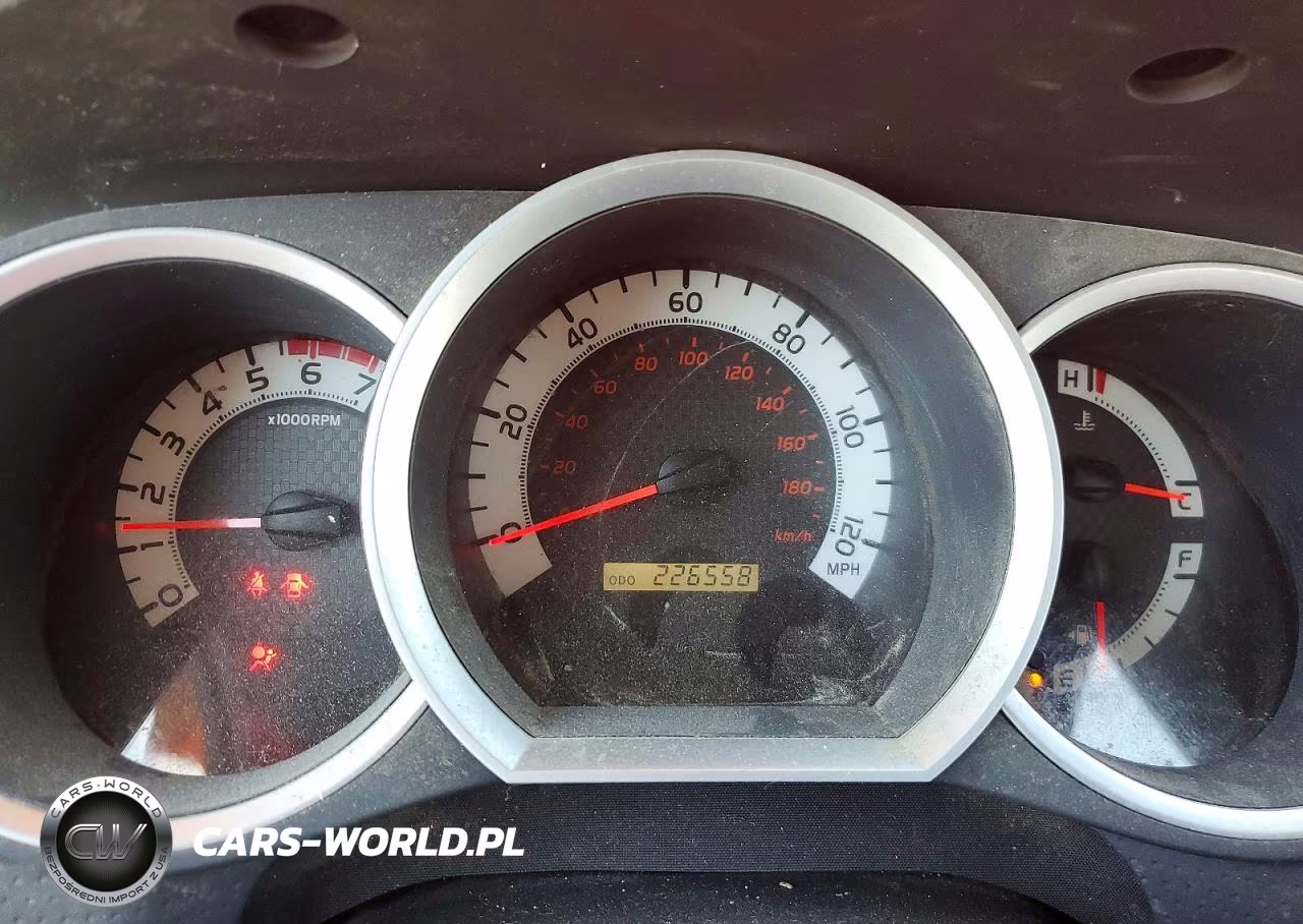 2013 Toyota Tacoma Access Cab VIN:5TFTX4CN2DX022554 - 9
