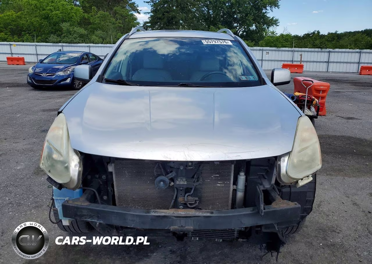 2011 Nissan Rogue S VIN:JN8AS5MV4BW260892 - 5