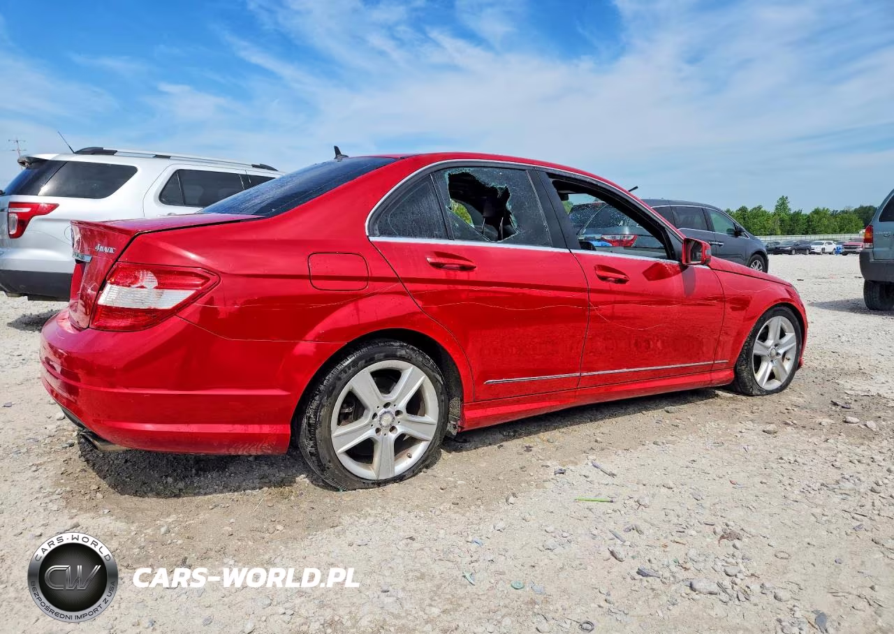 2011 Mercedes-Benz C 300 4Matic VIN:WDDGF8BB2BR159021 - 3