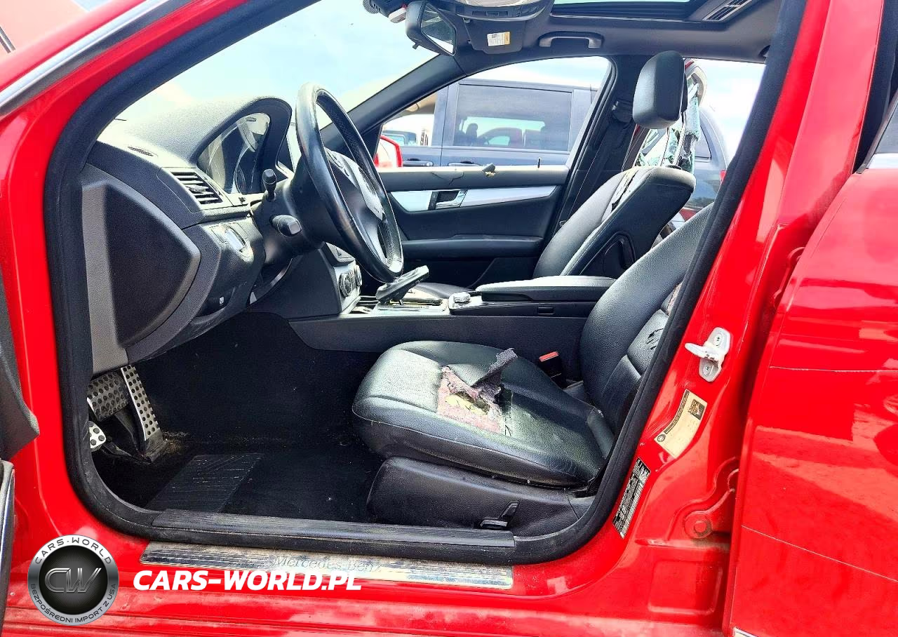 2011 Mercedes-Benz C 300 4Matic VIN:WDDGF8BB2BR159021 - 7