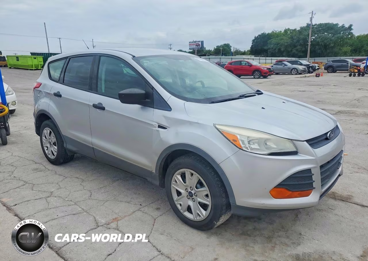 2013 Ford Escape S VIN:1FMCU0F77DUC11602 - 4