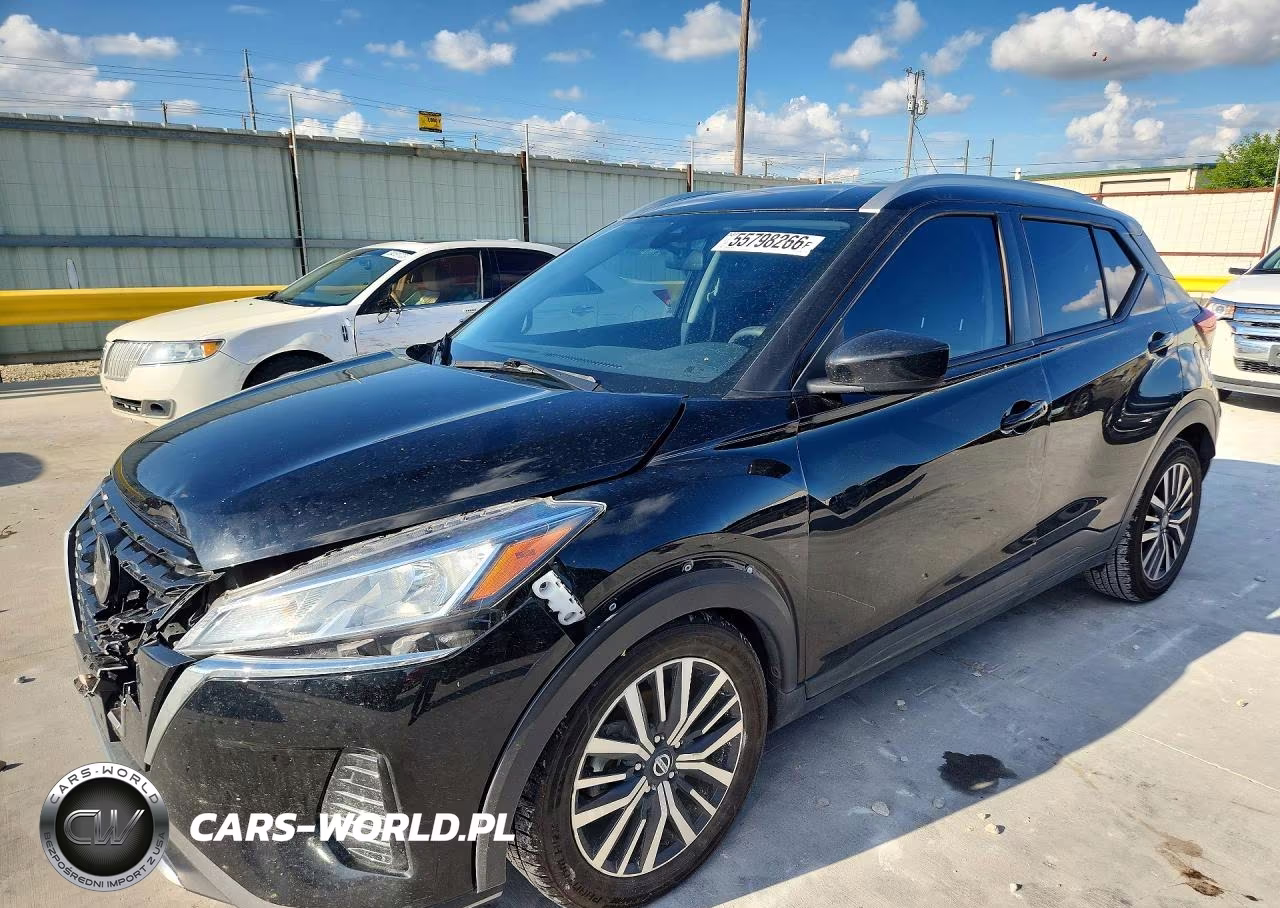 2021 Nissan Kicks Sv