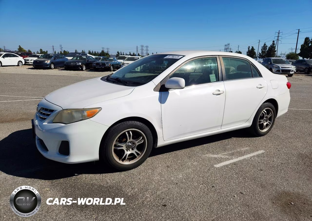 2013 Toyota Corolla Le