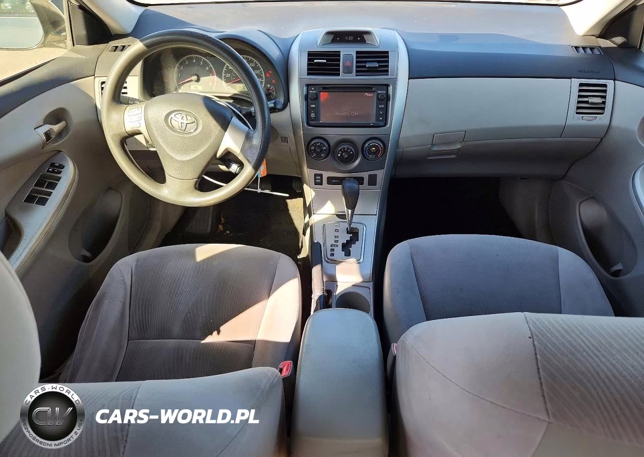 2013 Toyota Corolla Le VIN:JTDBU4EE4DJ118576 - 8