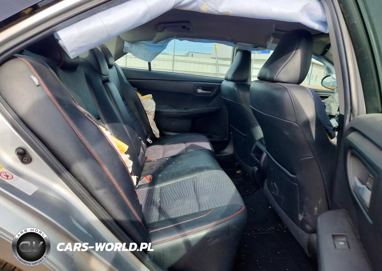 2015 Toyota Camry Se VIN:4T1BF1FK1FU895601 - 10