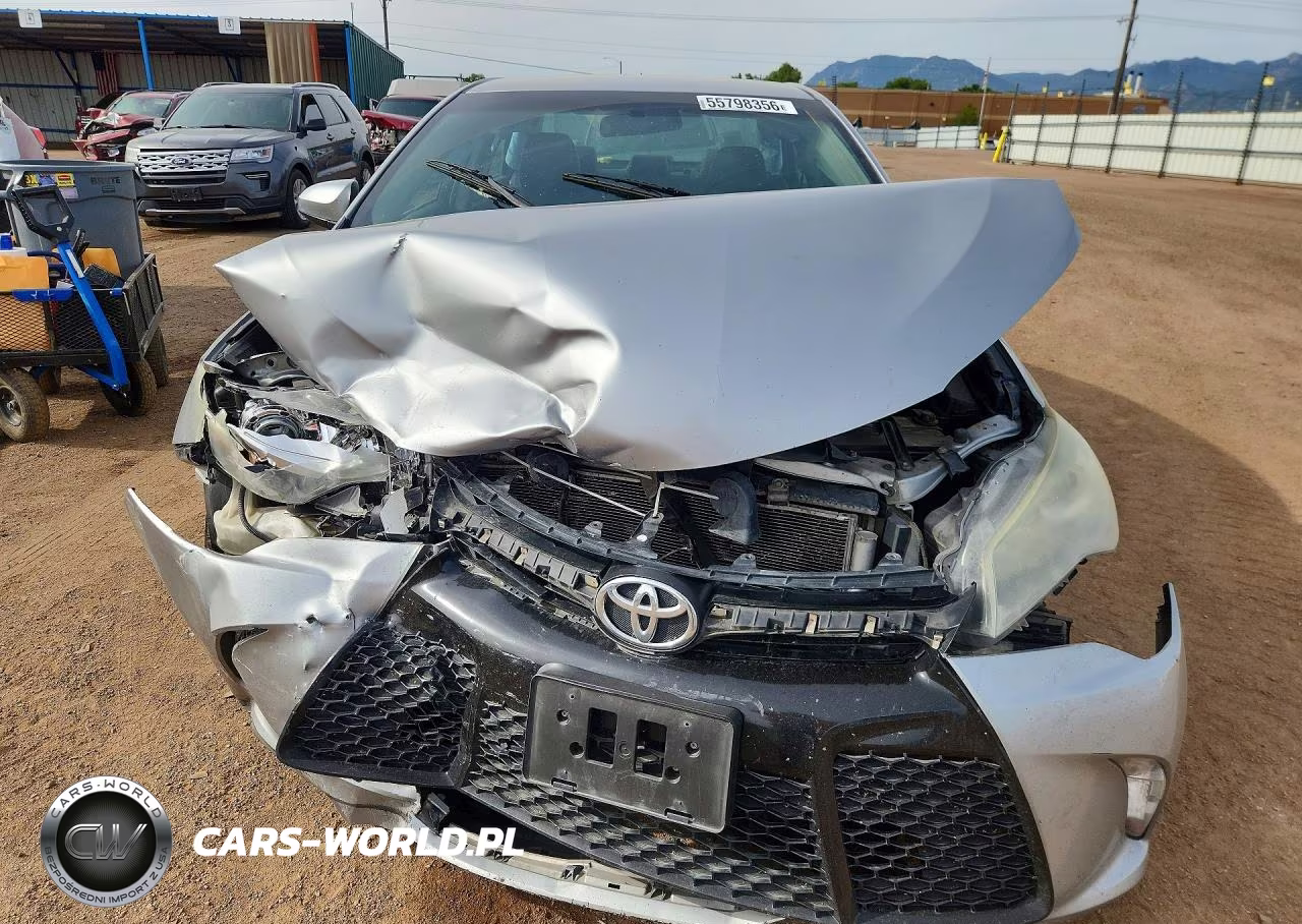 2015 Toyota Camry Se VIN:4T1BF1FK1FU895601 - 5