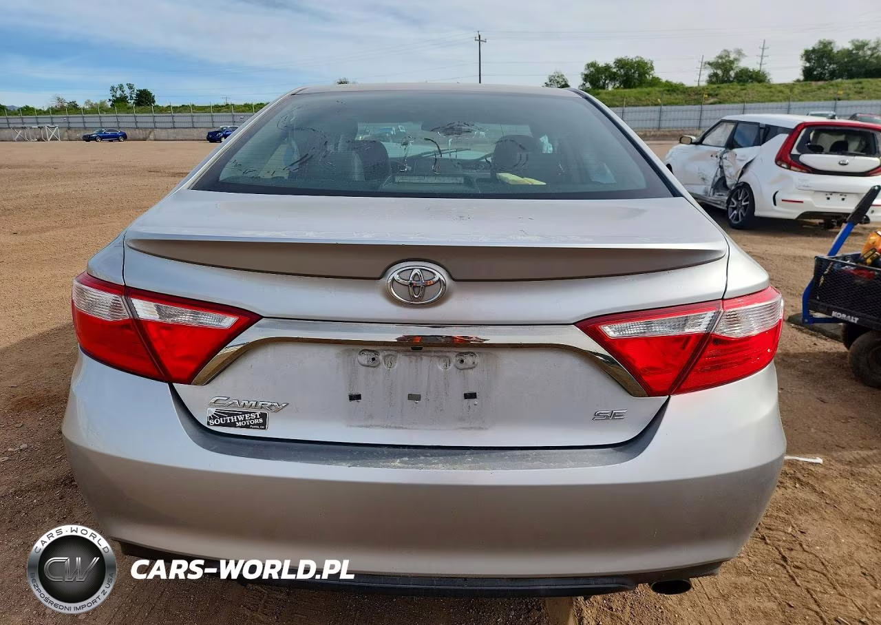 2015 Toyota Camry Se VIN:4T1BF1FK1FU895601 - 6