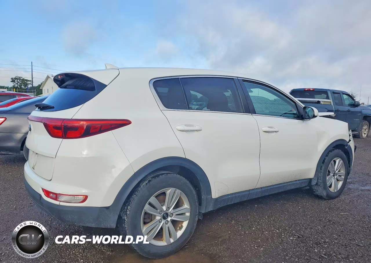 2018 Kia Sportage Lx VIN:KNDPM3AC2J7430571 - 3