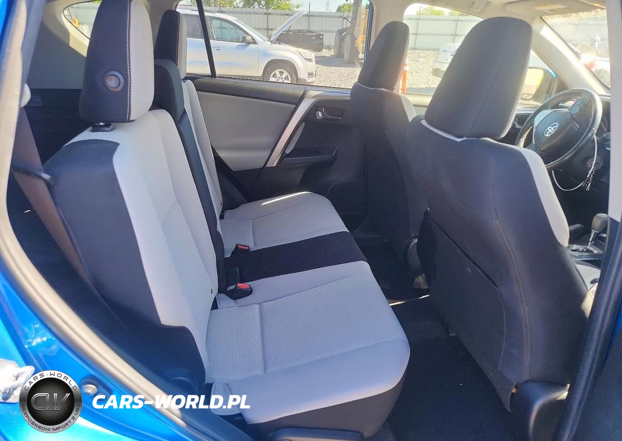 2017 Toyota Rav4 Xle VIN:JTMRFREV4HJ141335 - 10