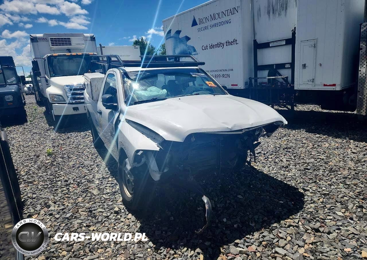 2019 Ram 1500 Classic Tradesman VIN:3C6JR6DG0KG567139 - 4