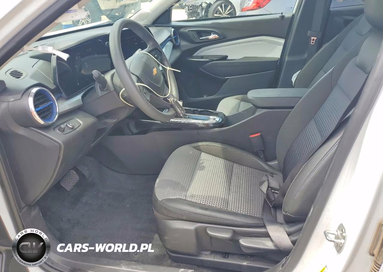 2025 Chevrolet Trax 1Lt VIN:KL77LHEP1SC204539 - 7