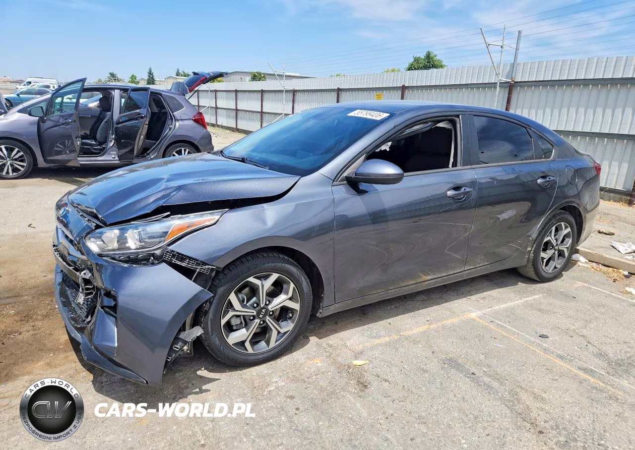 2021 Kia Forte Lxs – zdjęcie 1 z 12