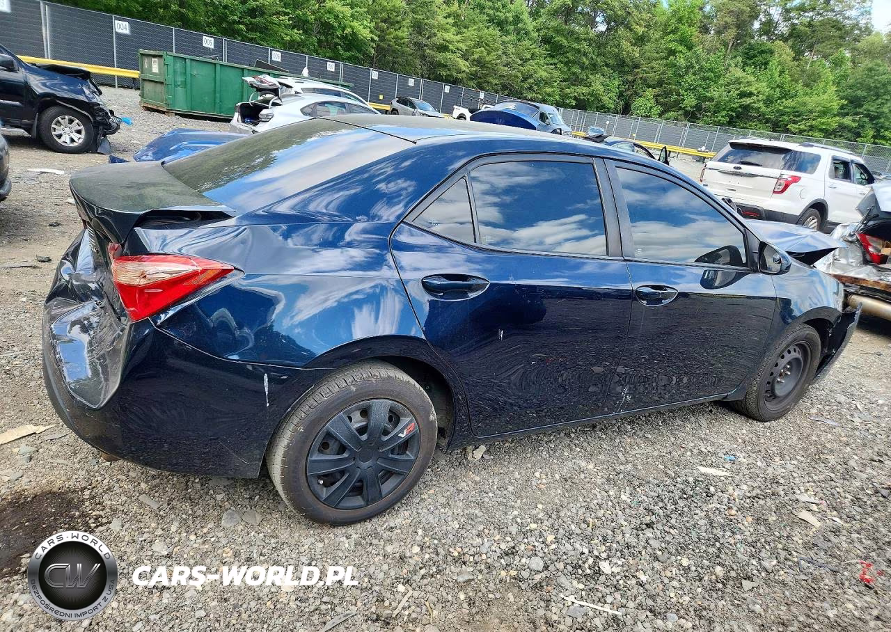 2018 Toyota Corolla Le VIN:2T1BURHE4JC997335 - 3