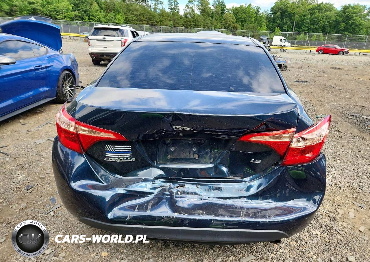 2018 Toyota Corolla Le VIN:2T1BURHE4JC997335 - 6